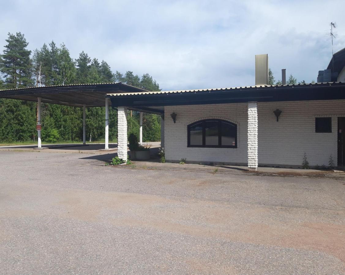 Jaalan Tienristi Motel Kouvola Kültér fotó